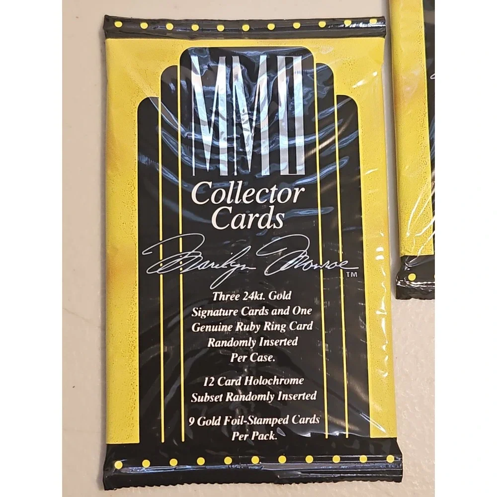 MMII Collector Cards 6 Sealed Pack 1995 Marilyn Monroe Gold Foil-Stamped Cards